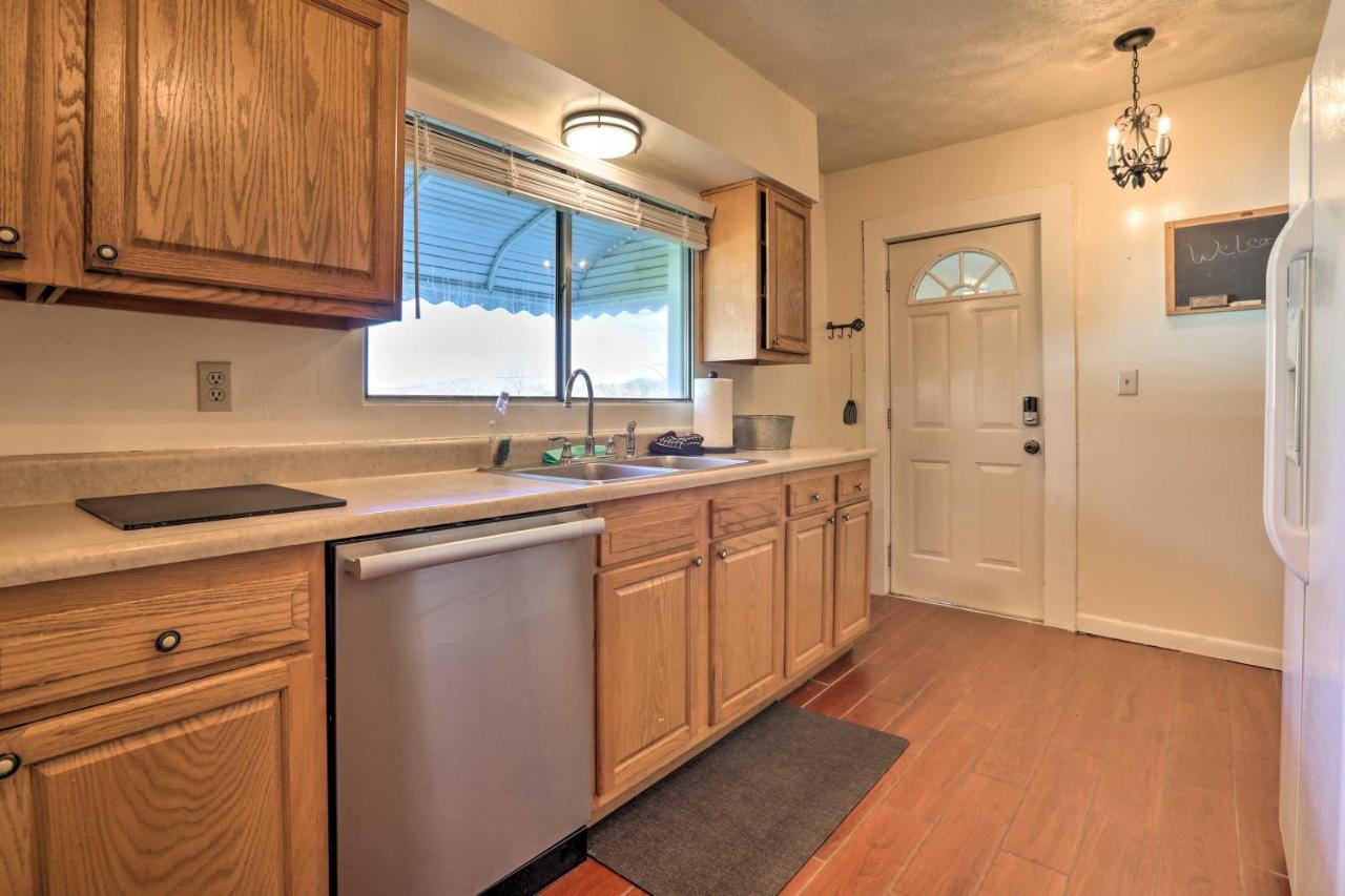 Charming East Bernstadt Retreat Less Than 6 Acre Farm! Eksteriør billede